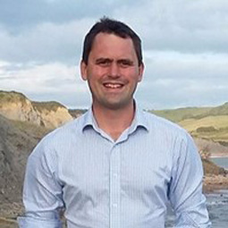 Dr Roderick Mackenzie