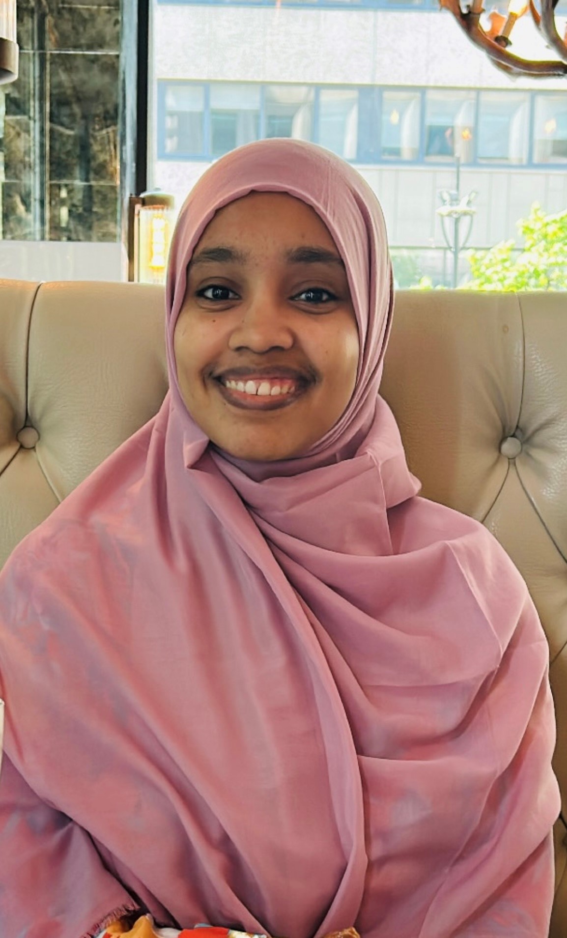 Salma Elhussein headshot