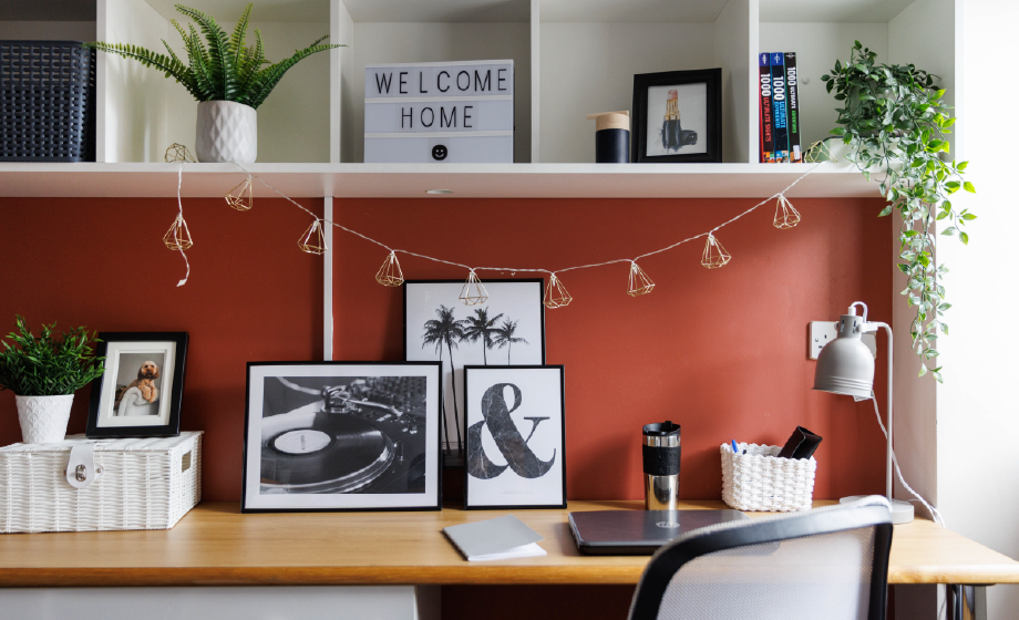 bedroom desk