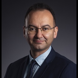 Touraj Ashrafian