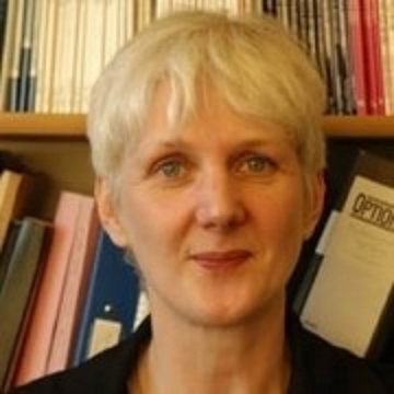 Karen McKenzie