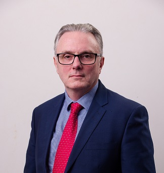 Steven Pattinson