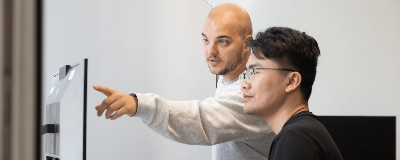 Tutor providing support to student 