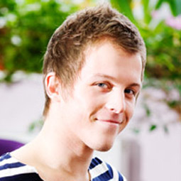 Daniel Jones Student