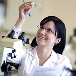 Larissa Laine Student