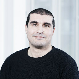 EE Fouadkhelifi Staffprofile 255