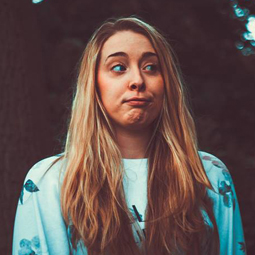 Victoria -author -profile