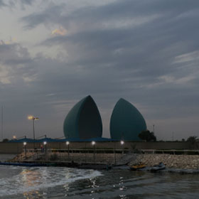Image of shell shaped building