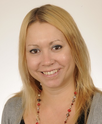 Caption:Dr Nicci MacLeod 