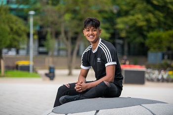 Caption:Student Mueed Uddin