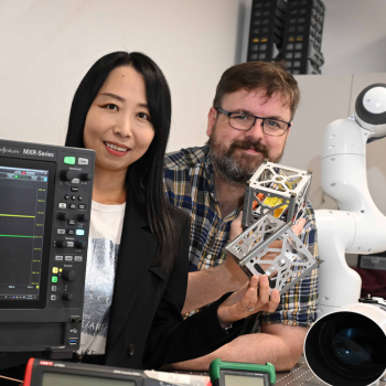 Caption:Dr Jing Jiang and Professor Eamon Scullion