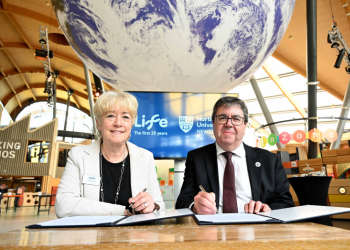 Caption:Linda Conlon, Chief Executive, International Centre for Life, and Professor Andy Long, Vice-Chancellor and Chief Executive, Northumbria University