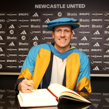 Caption:Book Signing - Dan Burn NUFC