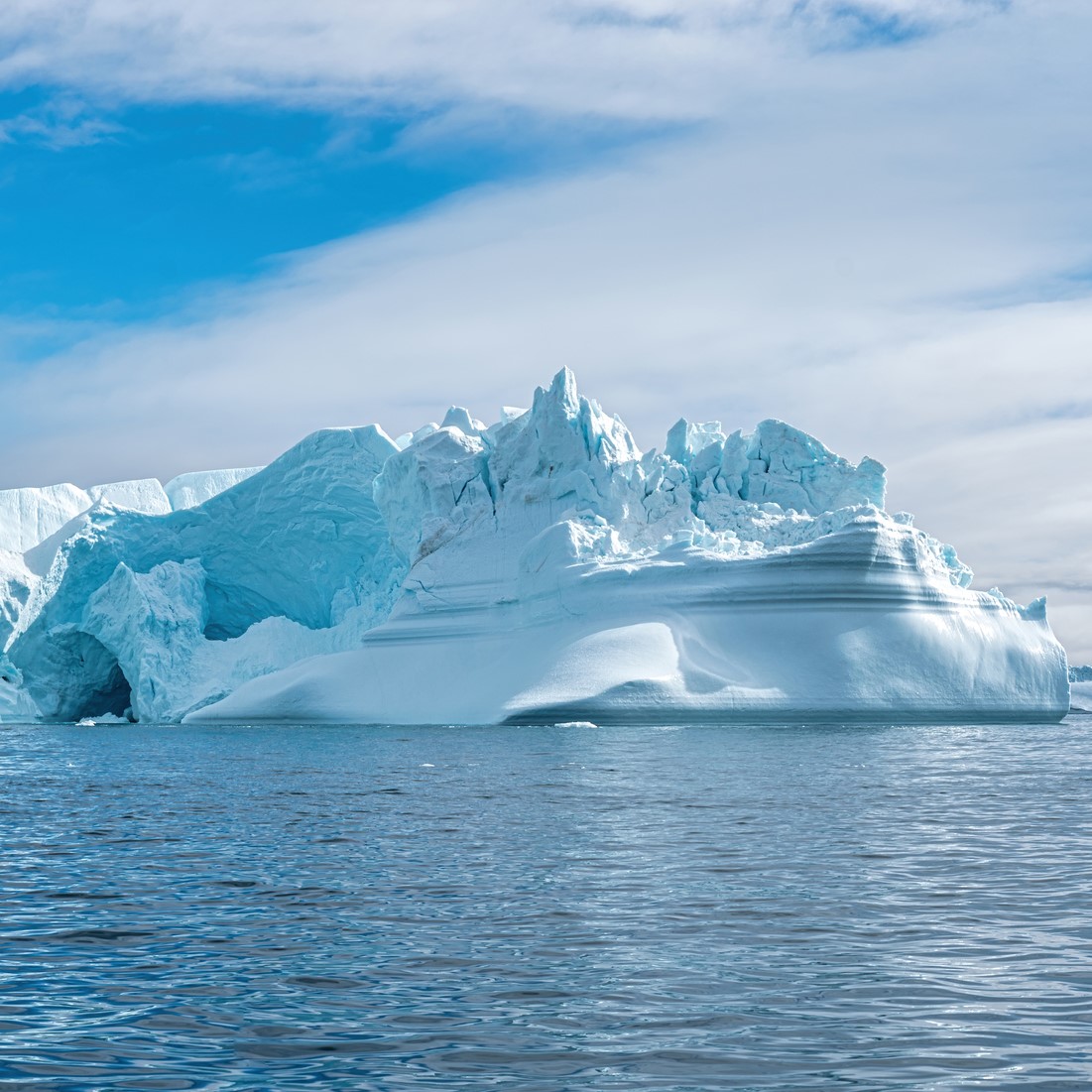 AI can map giant icebergs from satellite images 10,000 times faster than humans 