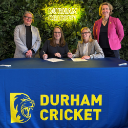 Dr Heather Robson and Professor Louise Bracken sign the International Working Group (IWG) on Women & Sport’s Brighton Plus Helsinki Declaration for gender equity in sport.
