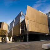 a large building