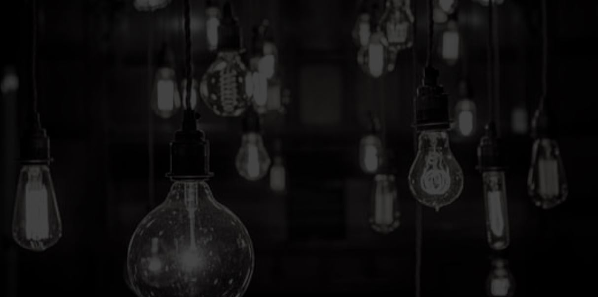 Black and white image of lightbulbs.